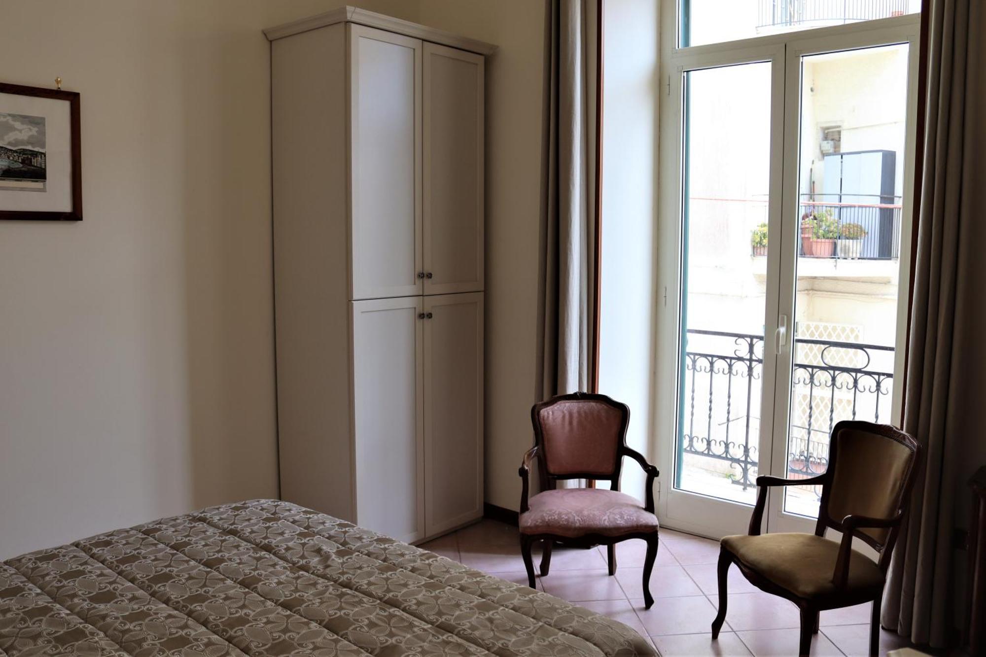 Apartamento Domus Marisa A Posillipo Nápoles Exterior foto